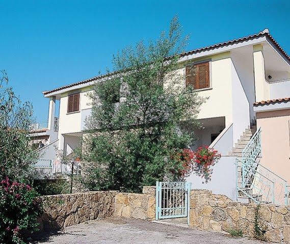 Albergo Residenziale Gli Ontani Cala Liberotto Esterno foto